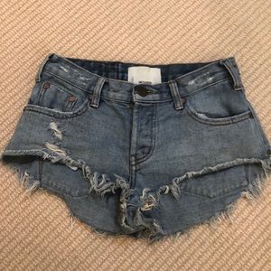One Teaspoon Low Wait Bonita jean shorts